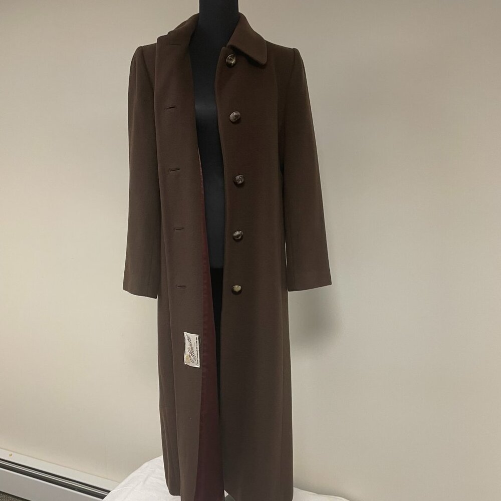 Lush brown cashmere coat by Neiman Marcus, size 8 - Picture 6 of 8